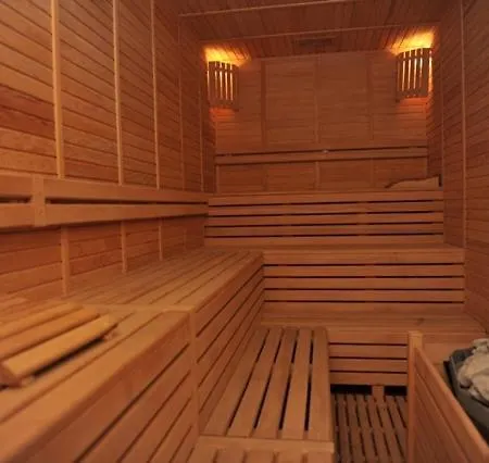 Best House Apart 2
